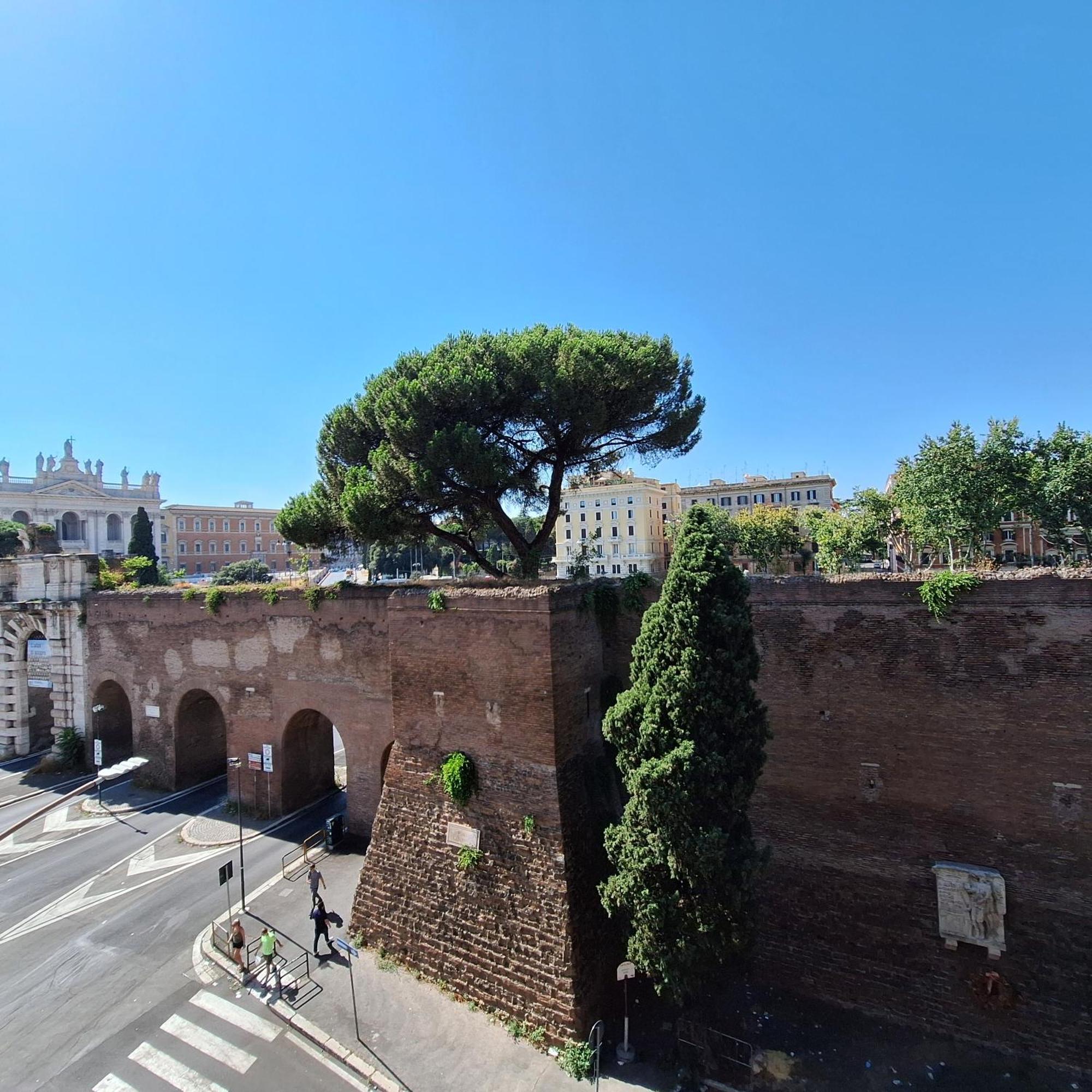 Residenze Serventi Longhi Roma Exterior foto
