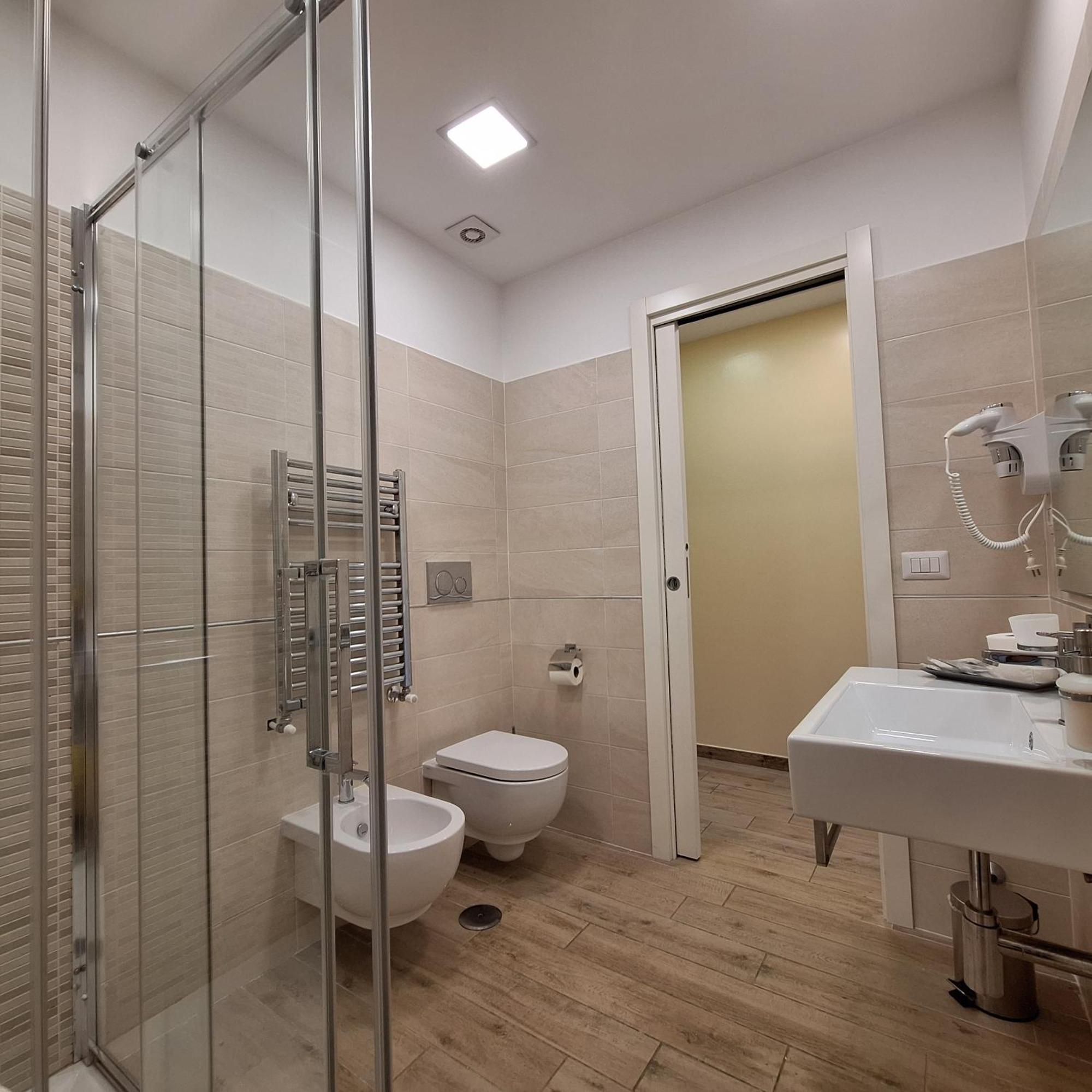 Residenze Serventi Longhi Roma Exterior foto